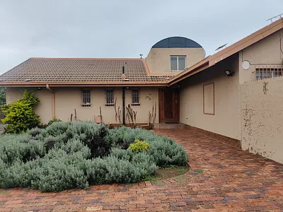 4 Bedroom House To Rent in Sasolburg - i5jw.webp