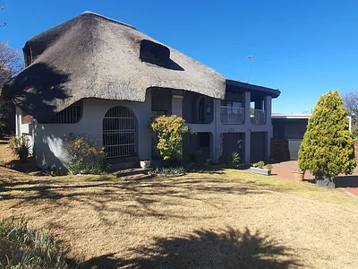 4 Bedroom House For Sale in Heidelberg - SGbt.webp