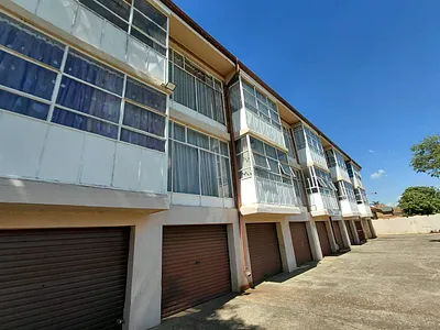 1.5 Bedroom Apartment For Sale in Brakpan - img