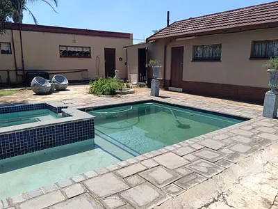 3 Bedroom House For Sale in Brakpan - 1aUC.webp