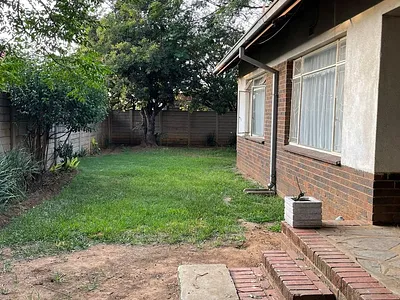 3 Bedroom House To Rent in Vanderbijlpark - 030s.webp