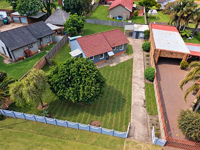 3 Bedroom House For Sale in Witbank - uAuK.webp