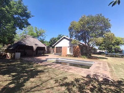 17 Bedroom House For Sale in Vanderbijlpark - CiLr.webp