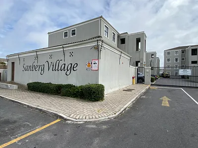 3 Bedroom Apartment For Sale in Blouberg - fm5x.webp