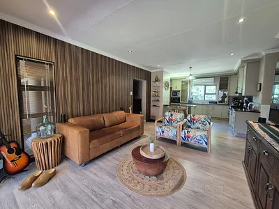 3 Bedroom Townhouse For Sale in Vanderbijlpark - 5exo.webp
