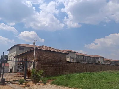 2 Bedroom Apartment For Sale in Boksburg - JVMP.webp