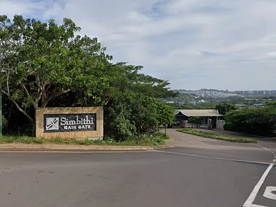 Vacant Land For Sale in Ballito - etQ7.webp