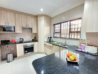4 Bedroom Townhouse To Rent in Vanderbijlpark - pYbo.webp