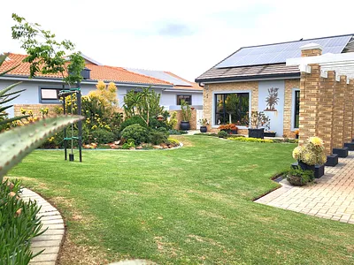3 Bedroom House For Sale in Hartenbos - tyYg.webp
