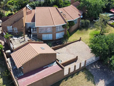 5 Bedroom House For Sale in Witbank - QumX.webp