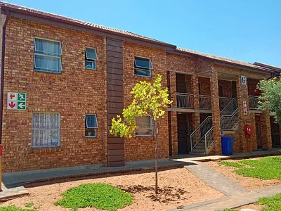 2 Bedroom Apartment To Rent in Pretoria - vKIO.webp