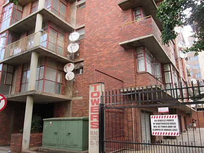 1.5 Bedroom Apartment For Sale in Pretoria - img