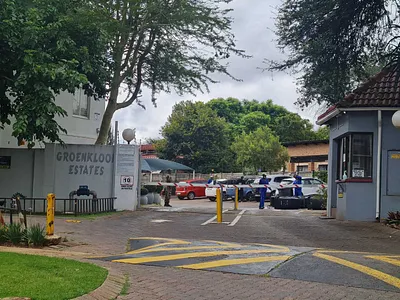 2 Bedroom Apartment For Sale in Pretoria - sUls.webp