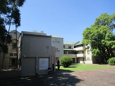 1 Bedroom Apartment To Rent in Pretoria - img