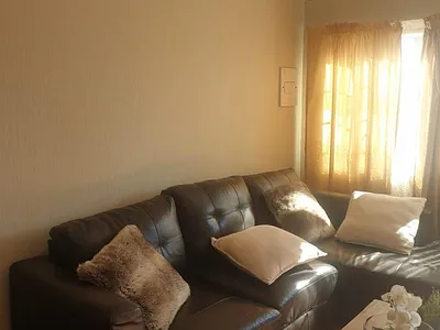 2 Bedroom Apartment To Rent in Pretoria - VdDq.webp