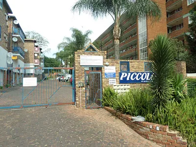 1 Bedroom Apartment For Sale in Pretoria - IVQb.webp