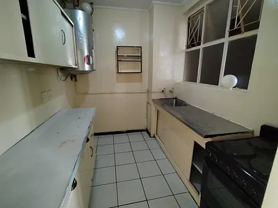 1.5 Bedroom Apartment To Rent in Pretoria - cG32.webp