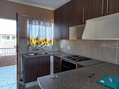 2 Bedroom Apartment To Rent in Pretoria - img