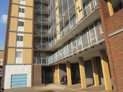 2 Bedroom Apartment For Sale in Pretoria - img