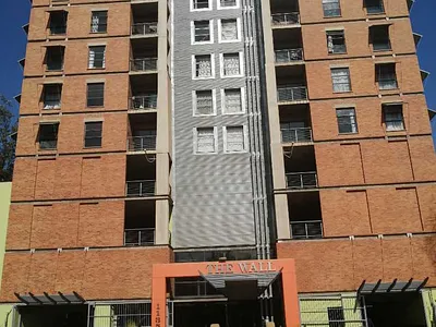 2 Bedroom Apartment For Sale in Pretoria - 4xOo.webp
