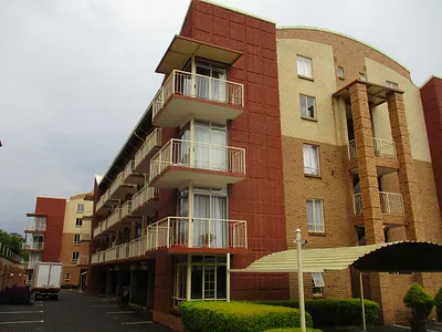 1.5 Bedroom Apartment For Sale in Pretoria - j3Xb.webp