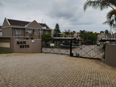 1 Bedroom Apartment To Rent in Pretoria - DhKJ.webp