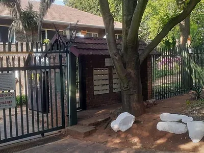 2 Bedroom Apartment To Rent in Pretoria - qYe7.webp