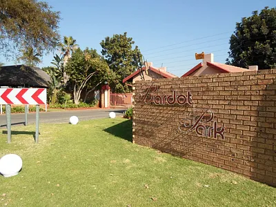 2 Bedroom Apartment To Rent in Pretoria - FtSP.webp