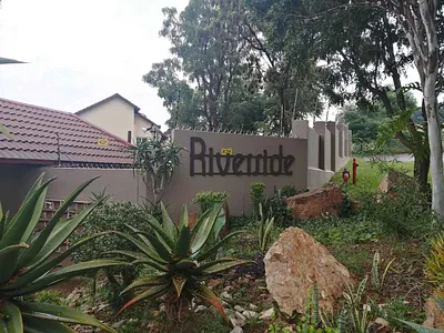 2 Bedroom Apartment For Sale in Pretoria - mpHb.webp