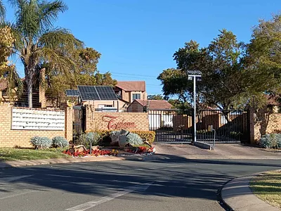 2 Bedroom Apartment For Sale in Pretoria - JC8B.webp