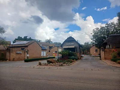 2 Bedroom Apartment To Rent in Pretoria - fRdx.webp