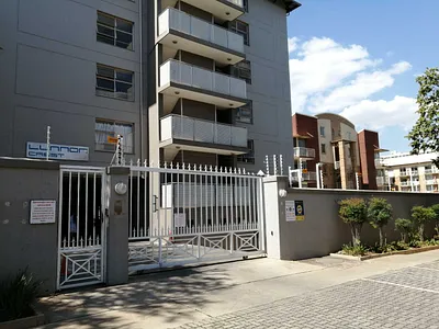2 Bedroom Apartment To Rent in Pretoria - jOtr.webp