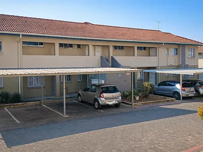 2 Bedroom Apartment For Sale in Edenvale - UN2J.webp