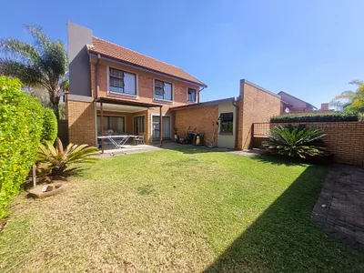 3 Bedroom Townhouse To Rent in Pretoria - yDSZ.webp