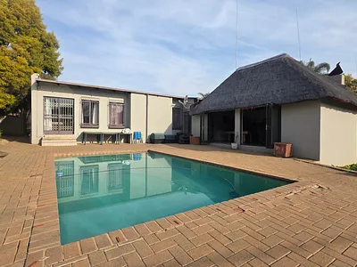 4 Bedroom House For Sale in Pretoria - S8YA.webp