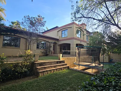 4 Bedroom House For Sale in Pretoria - OM8d.webp