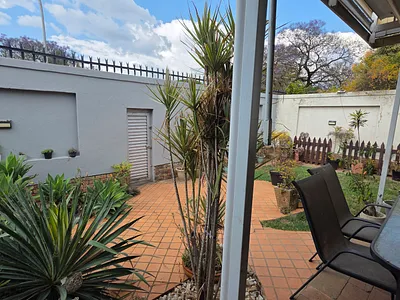 3 Bedroom Townhouse For Sale in Pretoria - img