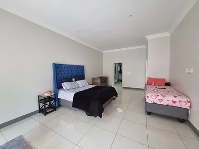 4 Bedroom Townhouse To Rent in Pretoria - img