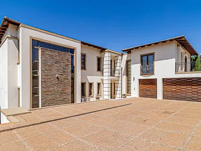 7 Bedroom House For Sale in Pretoria - img
