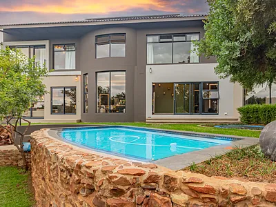 4 Bedroom House For Sale in Pretoria - img