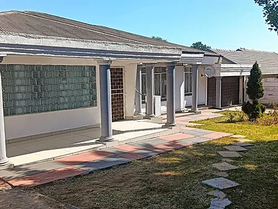 3 Bedroom House For Sale in Kempton Park - unFs.webp