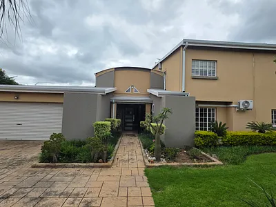 4 Bedroom House For Sale in Pretoria - dFUg.webp