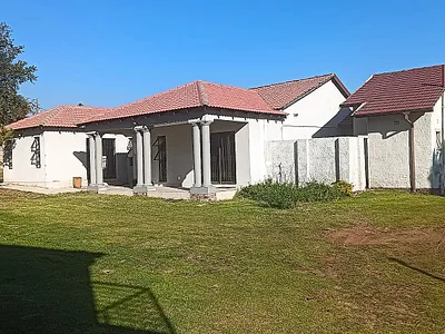 3 Bedroom House To Rent in Kempton Park - hQou.webp