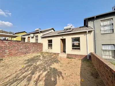 2 Bedroom House For Sale in Nelspruit - kf4p.webp