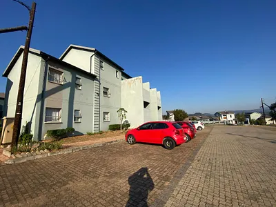 3 Bedroom Apartment For Sale in Nelspruit - mk6p.webp