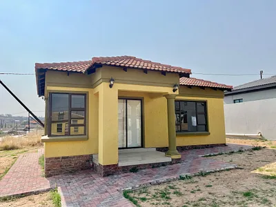 3 Bedroom House For Sale in Nelspruit - 4uFe.webp