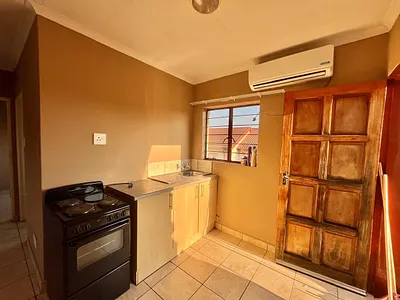 2 Bedroom Apartment To Rent in Nelspruit - W34m.webp