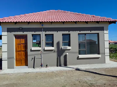 2 Bedroom House For Sale in Ermelo - d48p.webp