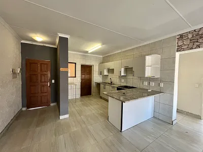2 Bedroom Apartment To Rent in Nelspruit - T9Lw.webp