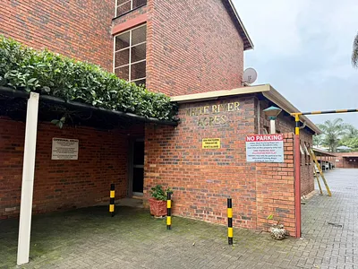 2 Bedroom Apartment To Rent in White River - Xfdo.webp